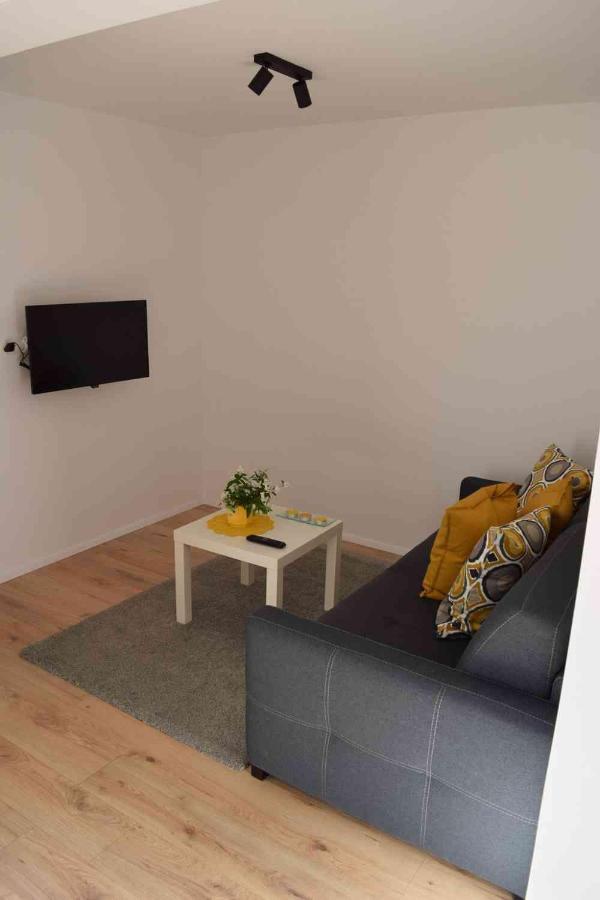 Apartments Eta Đảo Đảo Cres Ngoại thất bức ảnh