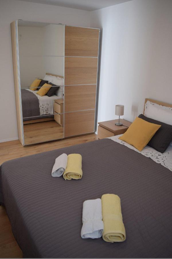Apartments Eta Đảo Đảo Cres Ngoại thất bức ảnh