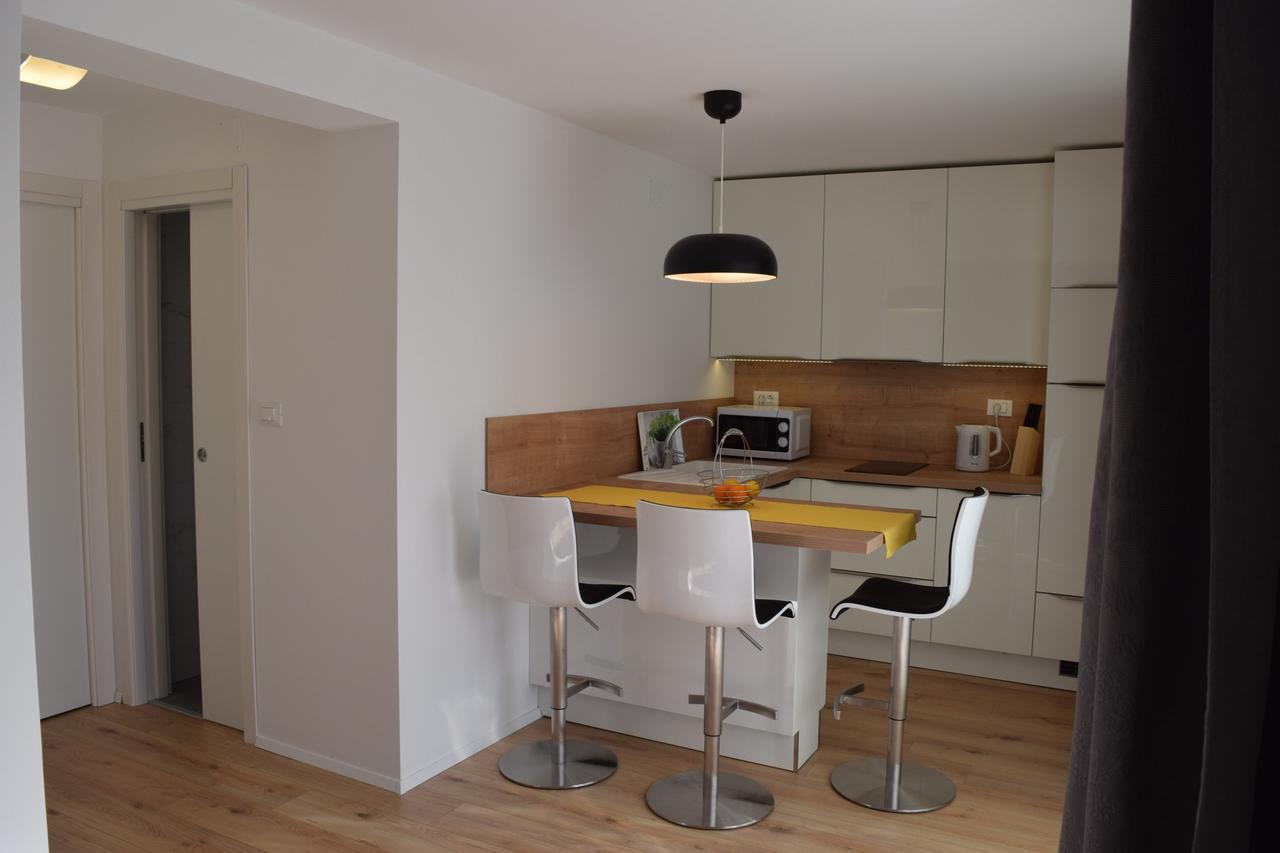 Apartments Eta Đảo Đảo Cres Ngoại thất bức ảnh